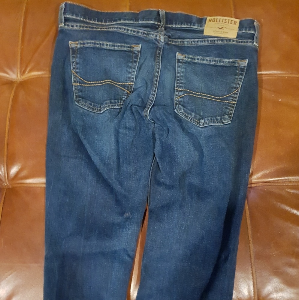 Jeans - Picture 3 of 4